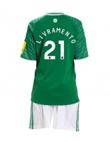 Otroške Nogometnih dresov Newcastle United Tino Livramento #21 Gostujoči 2025-26 Kratki rokavi (+ hlače)